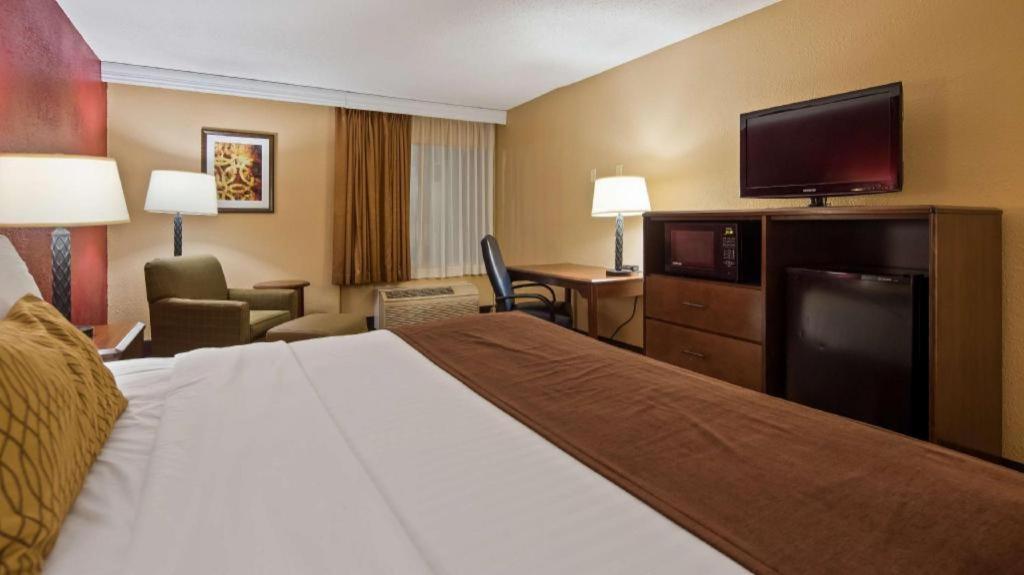 Best Western Richmond Hotel Exterior photo