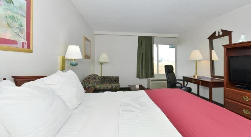 Best Western Richmond Hotel Exterior photo